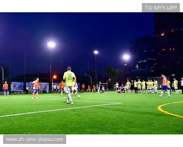 足球社区服务项目是否真正实现了俱乐部与本地居民的深度融合